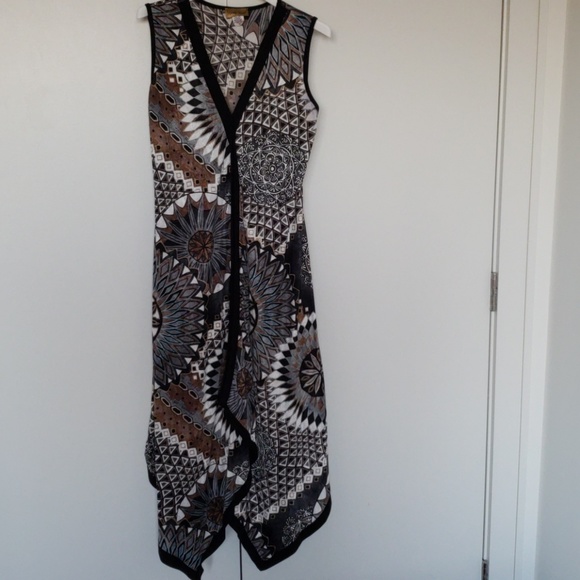 Versatile patterned dress - Picture 3 of 3